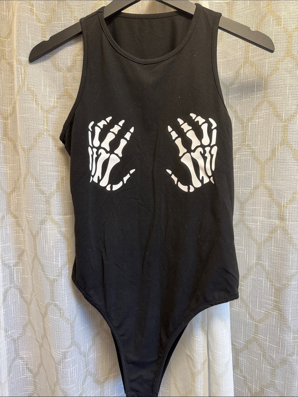SHEIN Halloween Black Sleeveless Bodysuit with White Skeleton Hand Graphic